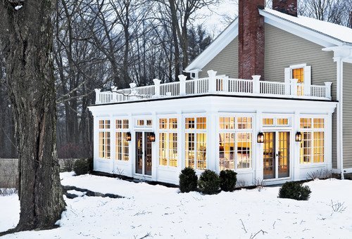 24 Winter Side Hustles To Make Extra Money in 2025