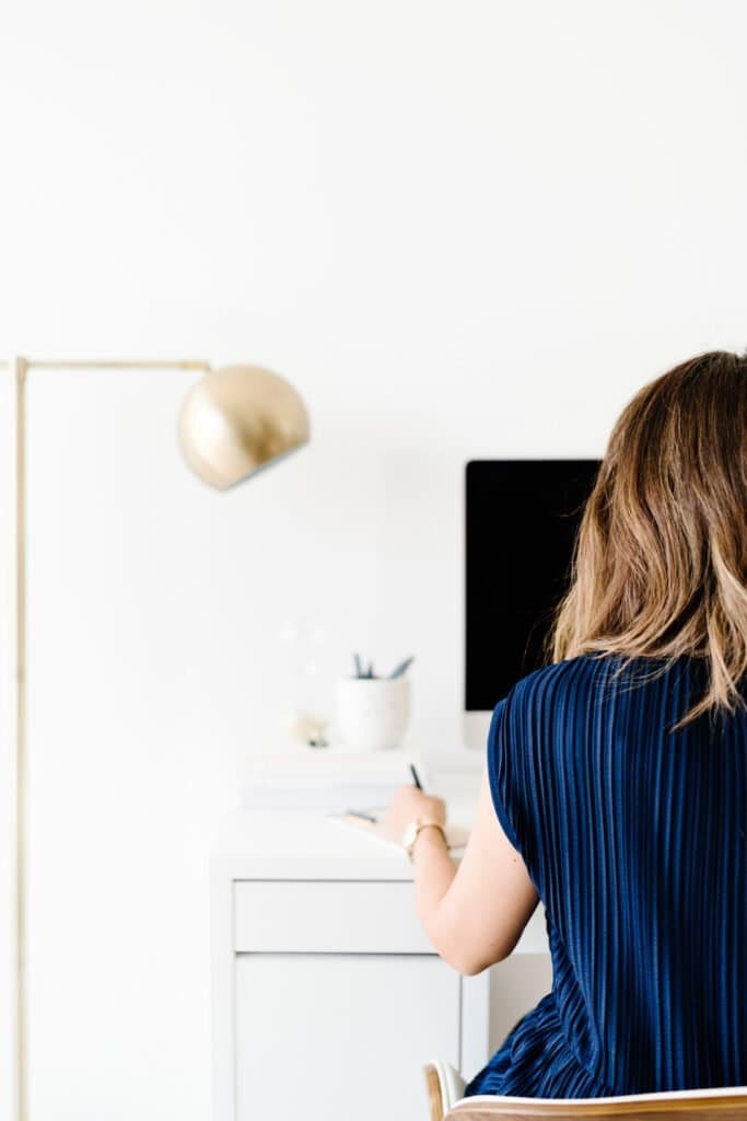 Classy Feminine Home Office Ideas