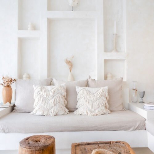 16 Inspiring Feminine Home Office Accent Wall Ideas