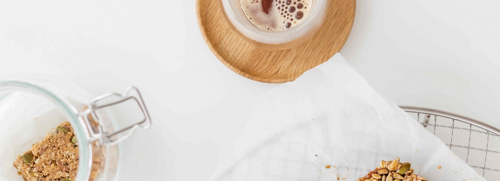 25 Cozy Fall Breakfast Ideas That Aren’t Just Pumpkin Spice