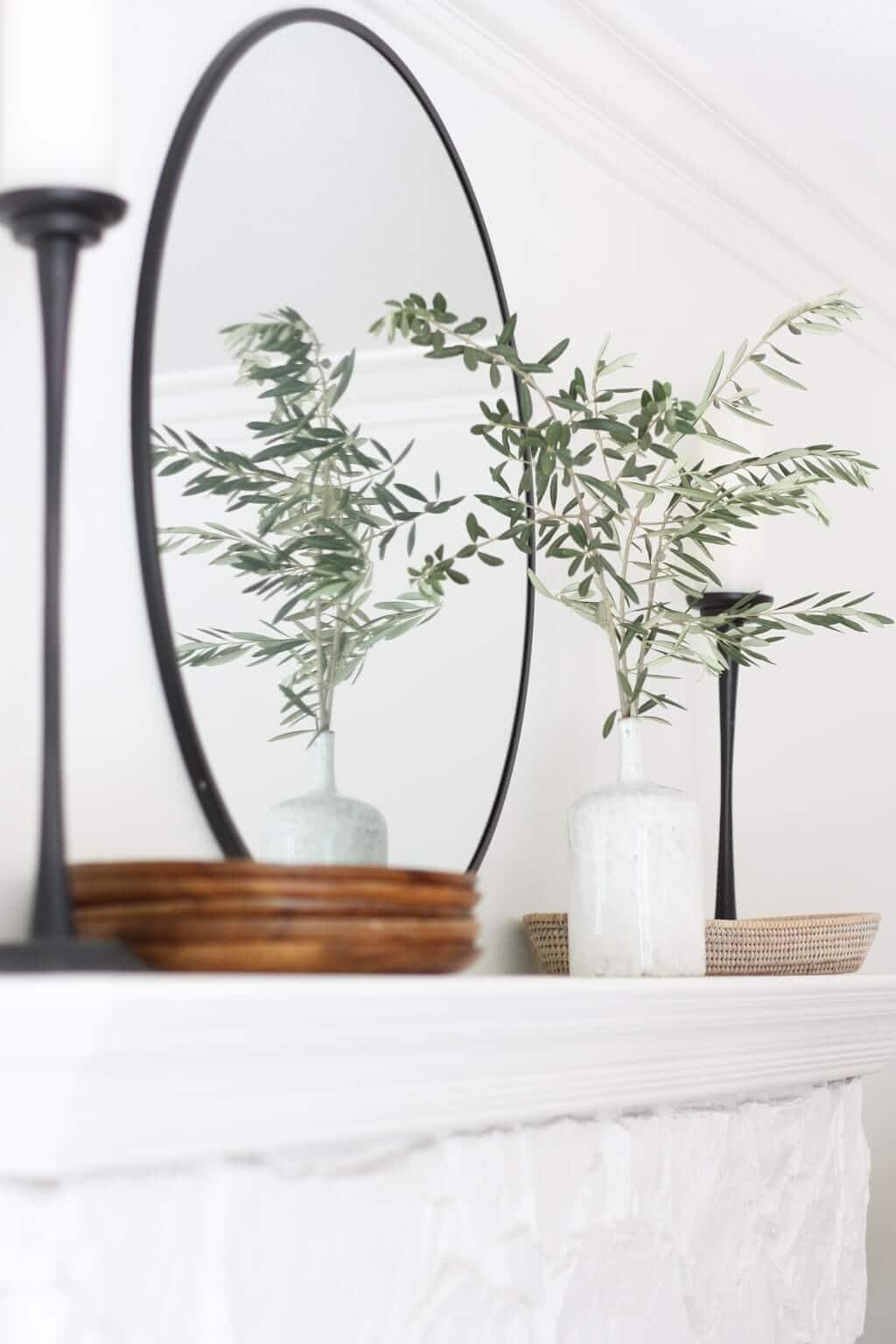 Minimalist style winter fireplace mantel decor