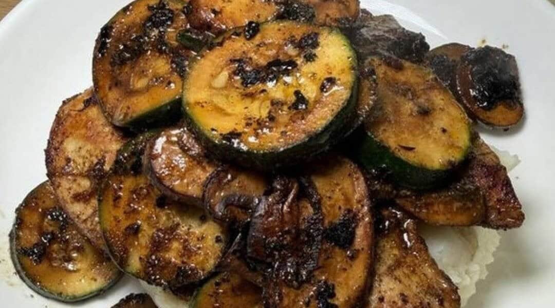 Blackened Chicken with Zucchini and Mushrooms
