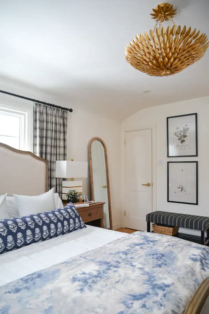 Blue and grey winter color palette bedroom