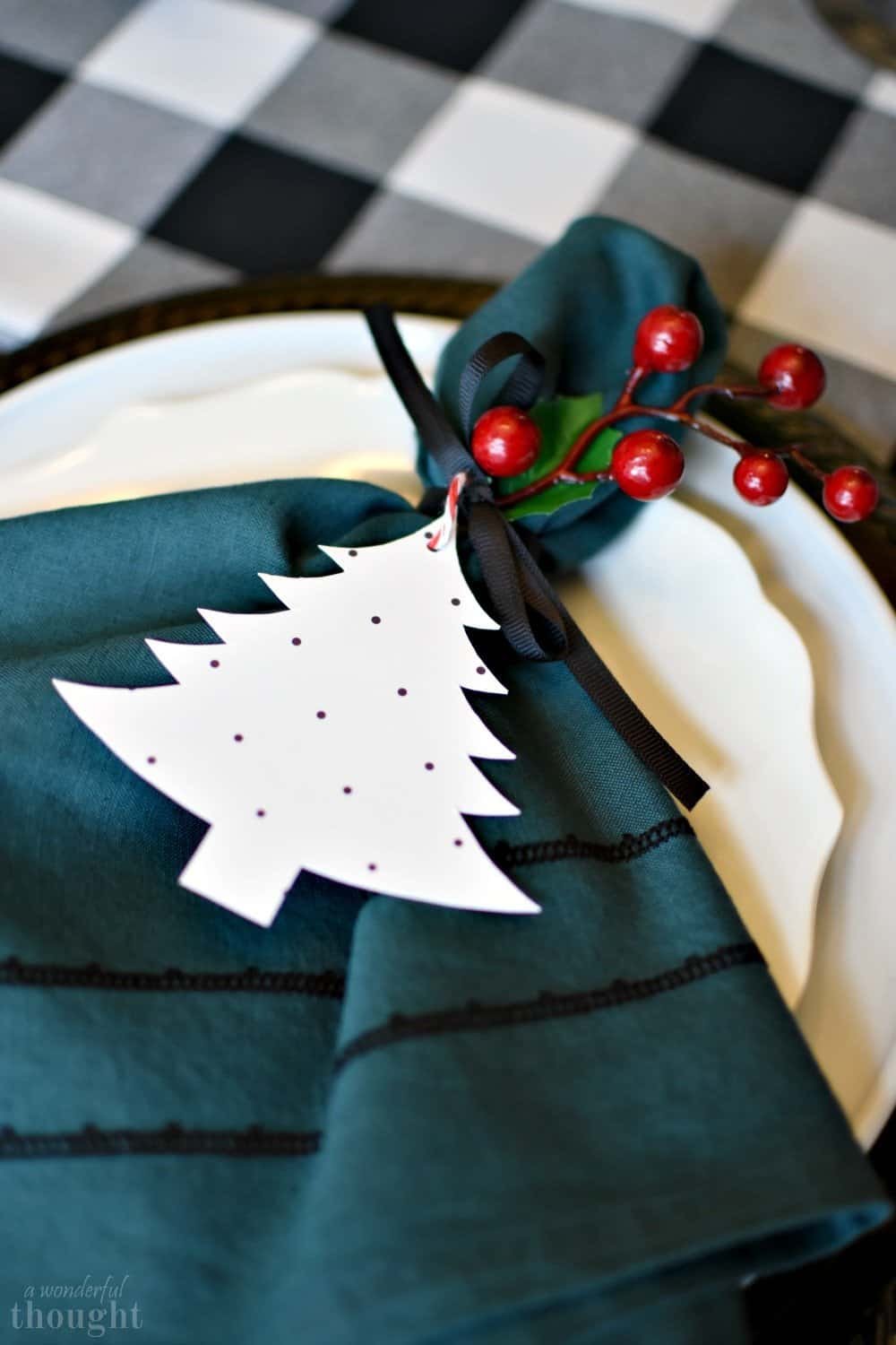 Buffalo plaid Christmas table