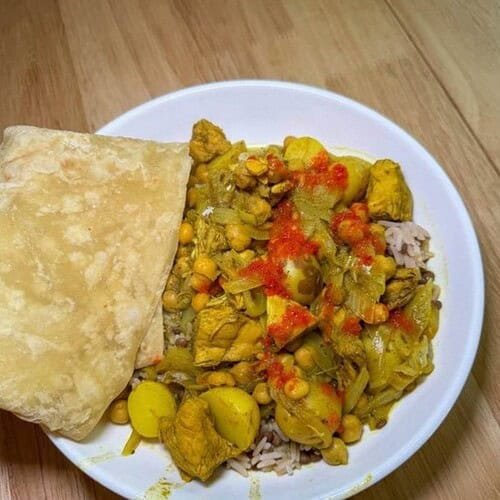 Curry Chicken with Chickpeas and Roti