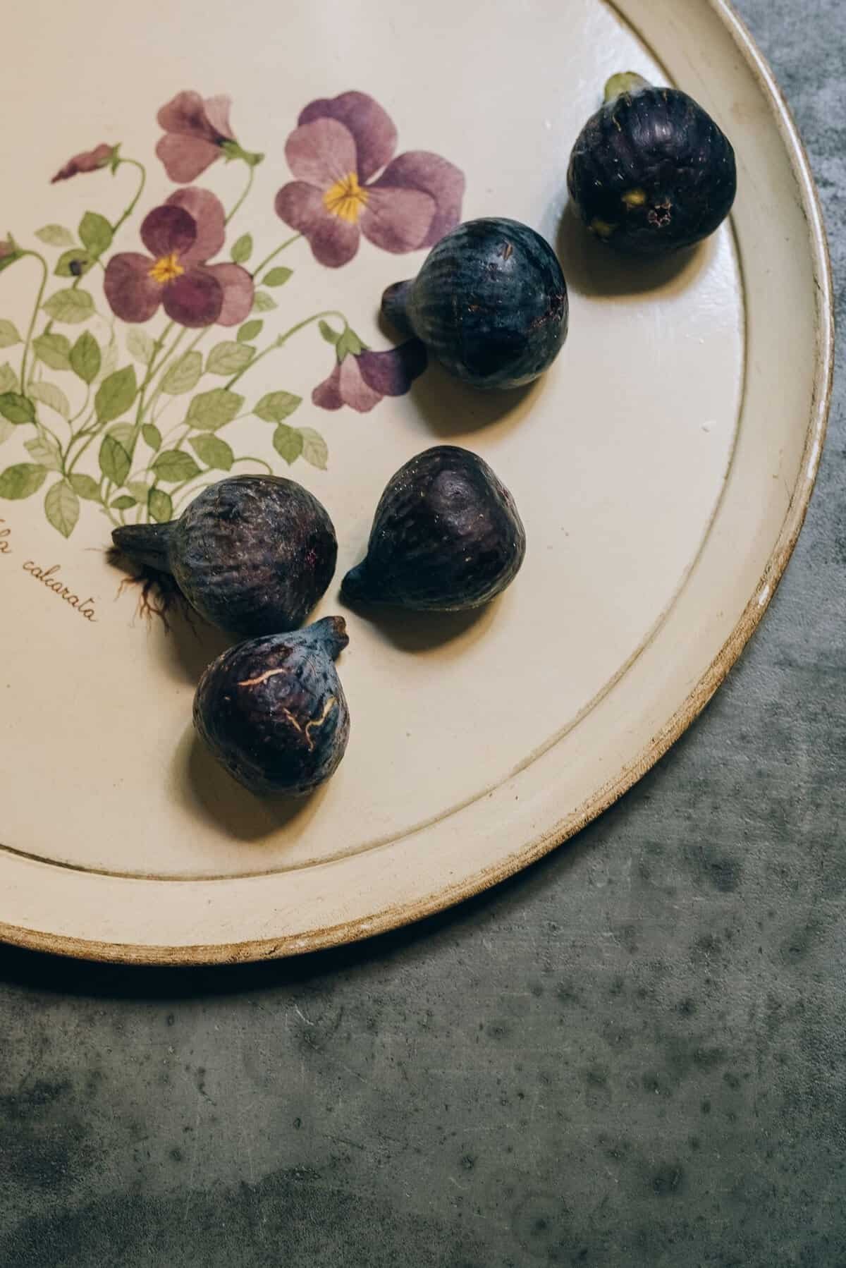 Fig and Prosciutto Flatbread