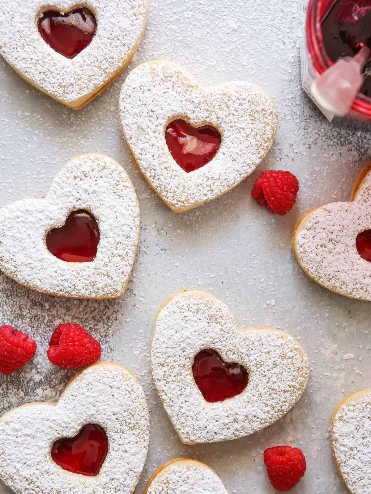Raspberry almond linzer cookies