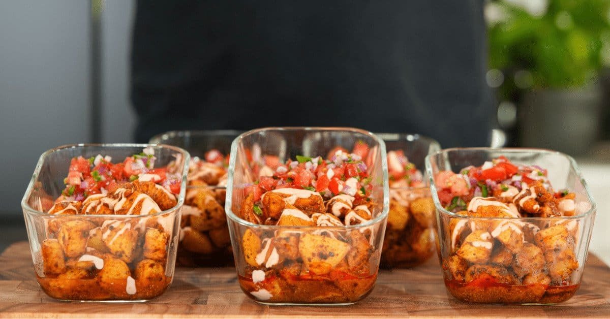 Spiced chicken potato bowls with pico de gallo