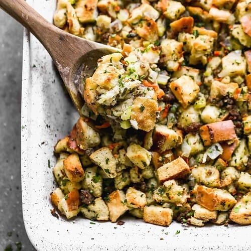 12 Easy Thanksgiving Side Dishes Everyone Will Love
