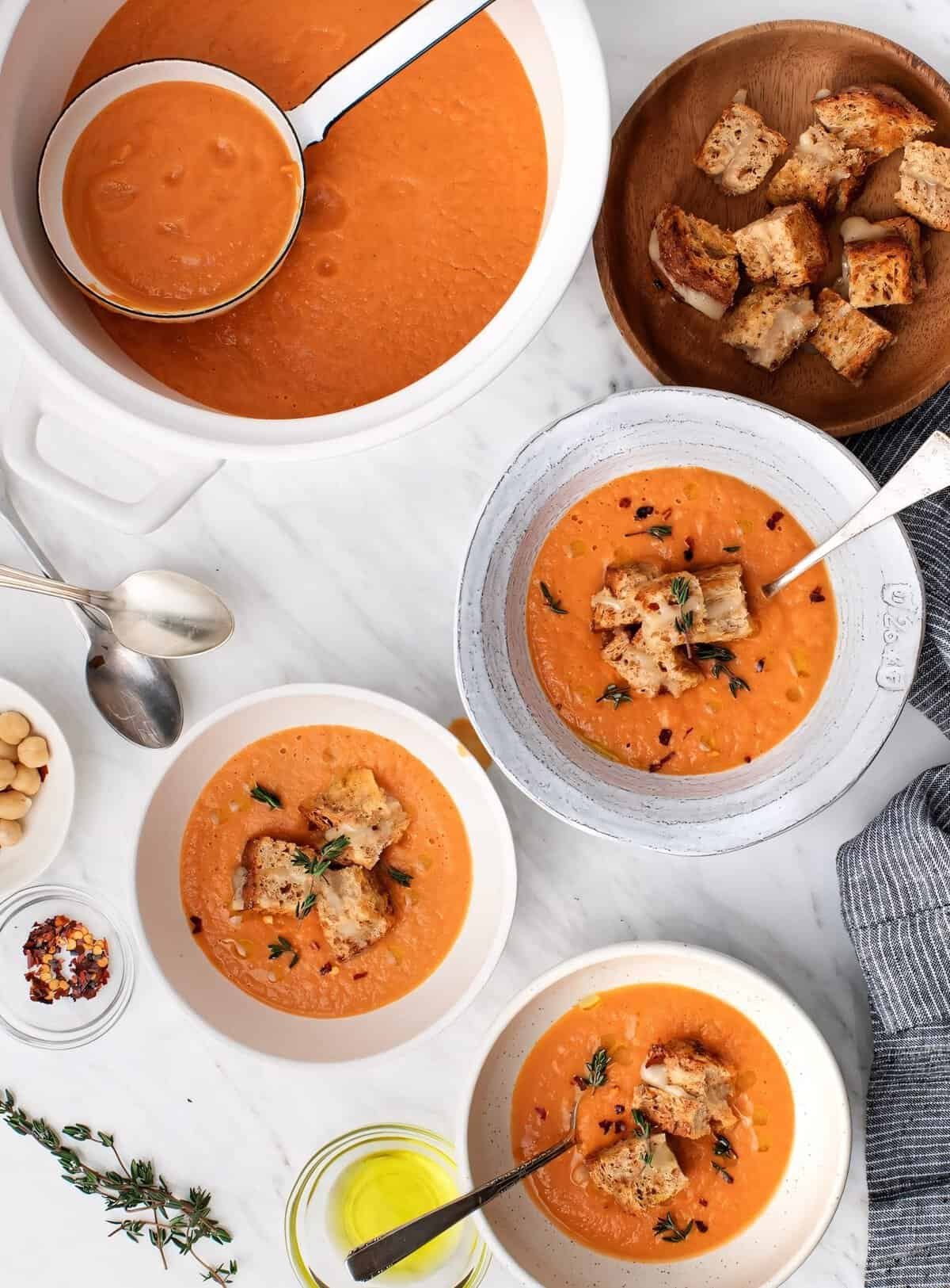 Creamy vegan tomato soup