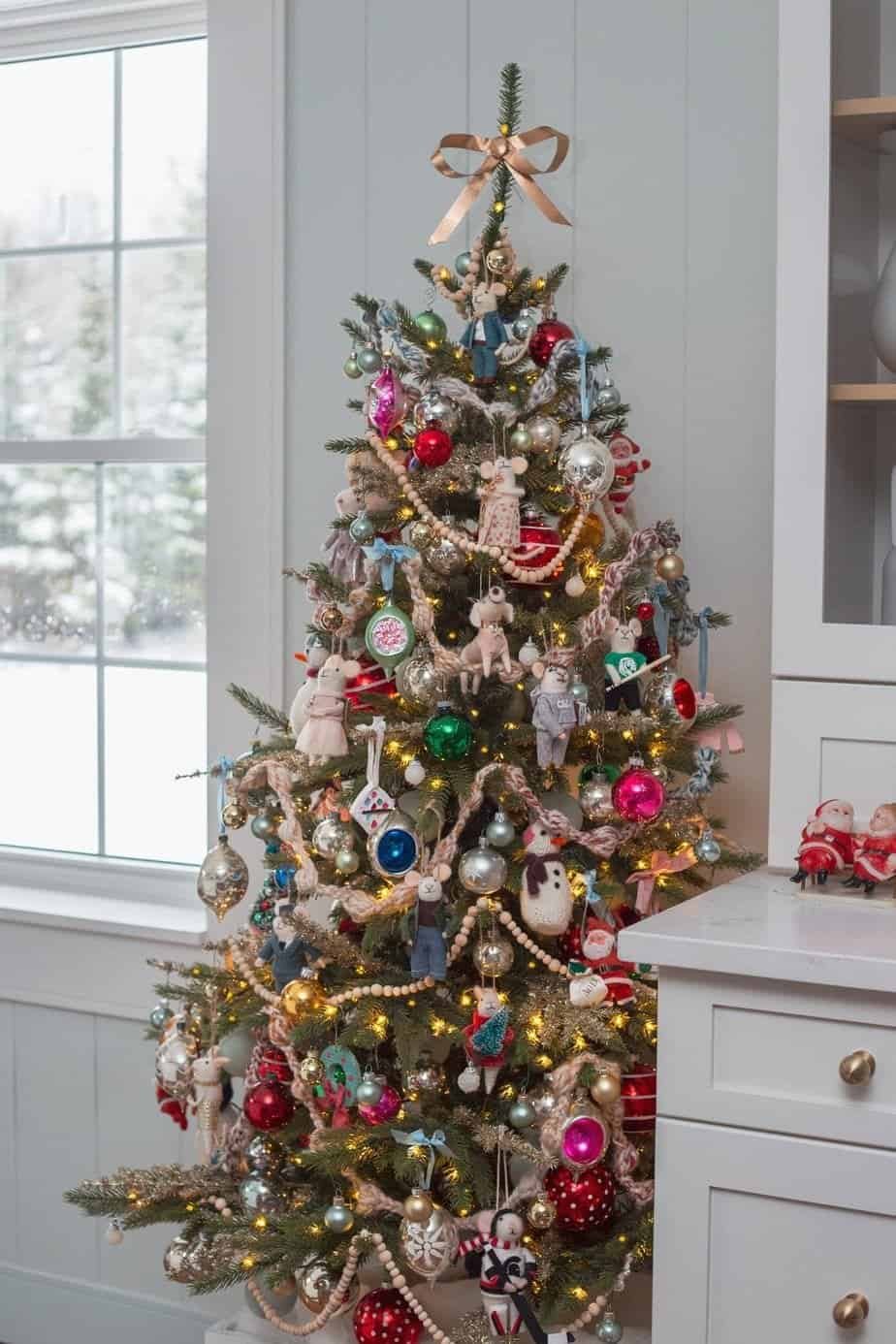 Vintage Ornament Christmas Tree
