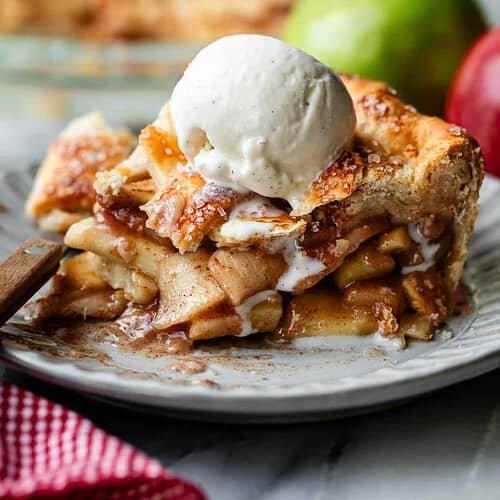 15 Best Apple Desserts to Make This Fall