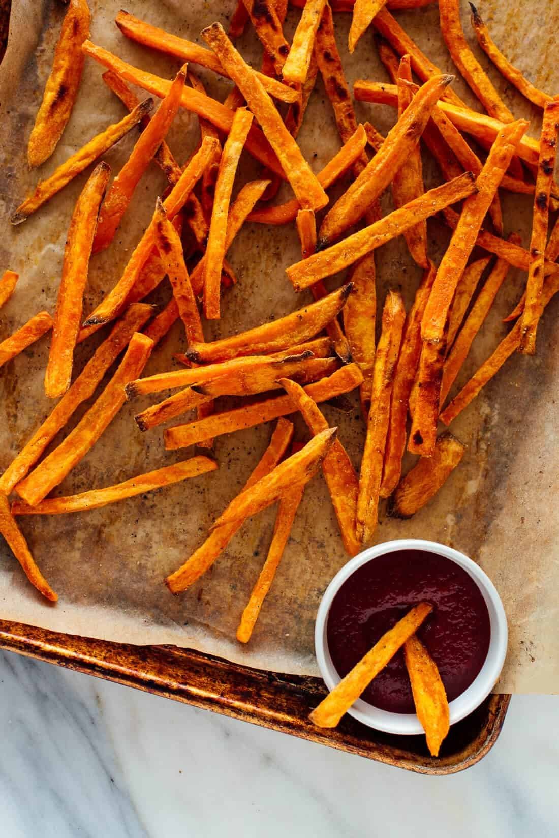 Crispy baked sweet potato fries with ketchup